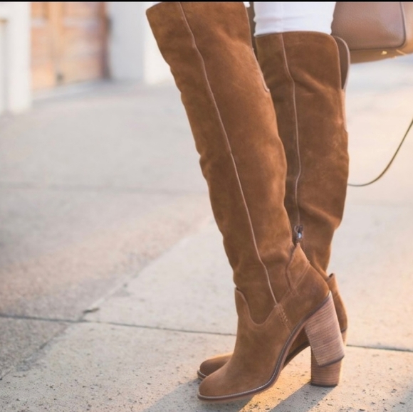 Vince Camuto Melaya Over the Knee - Picture 2 of 6